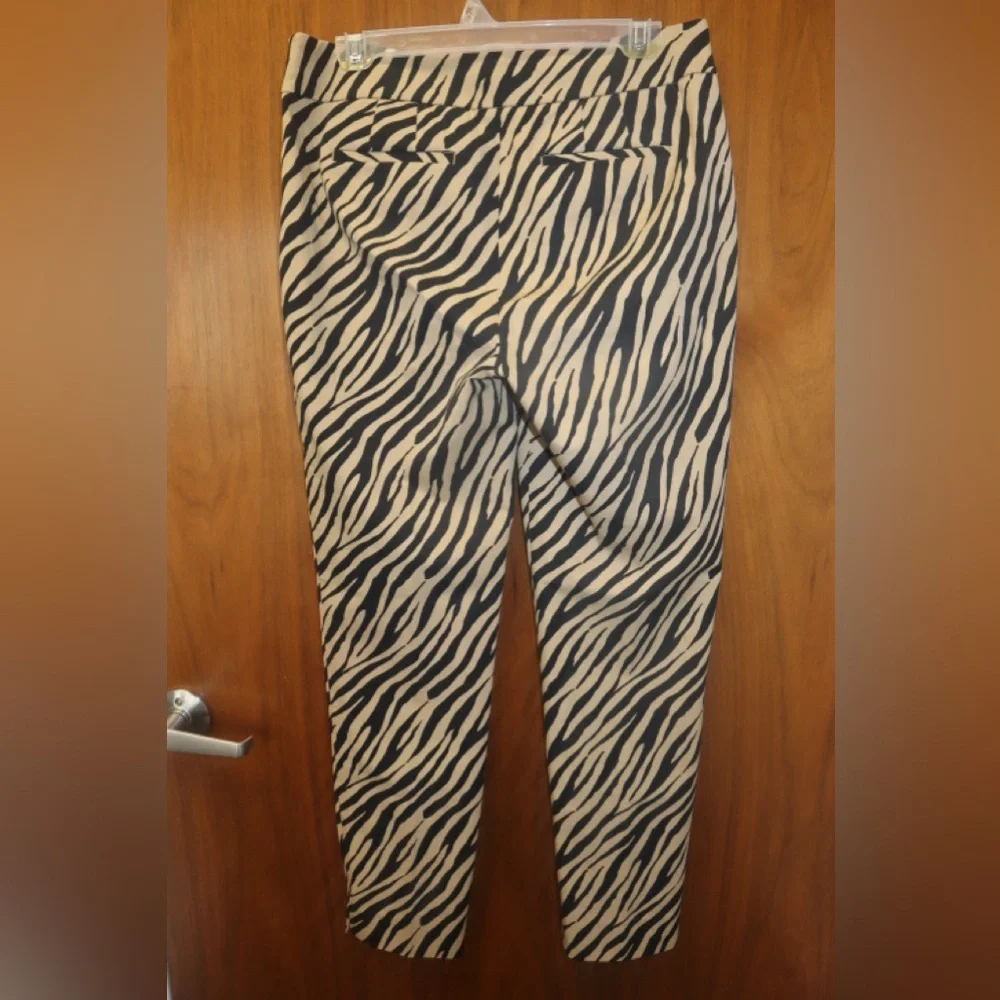 Talbots Black and Cream Animal Print Pants - Picture 5 of 5